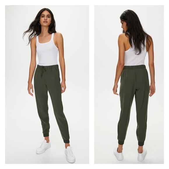 The Group by Babaton Olive Green Electron Jogger Casual Travel Pant Large - Picture 1 of 10